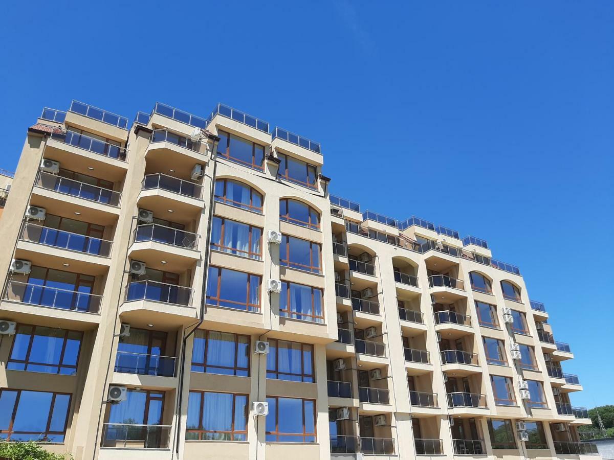 Vesta Riviera - Free Parking Aparthotel Nisipurile de Aur Exterior foto