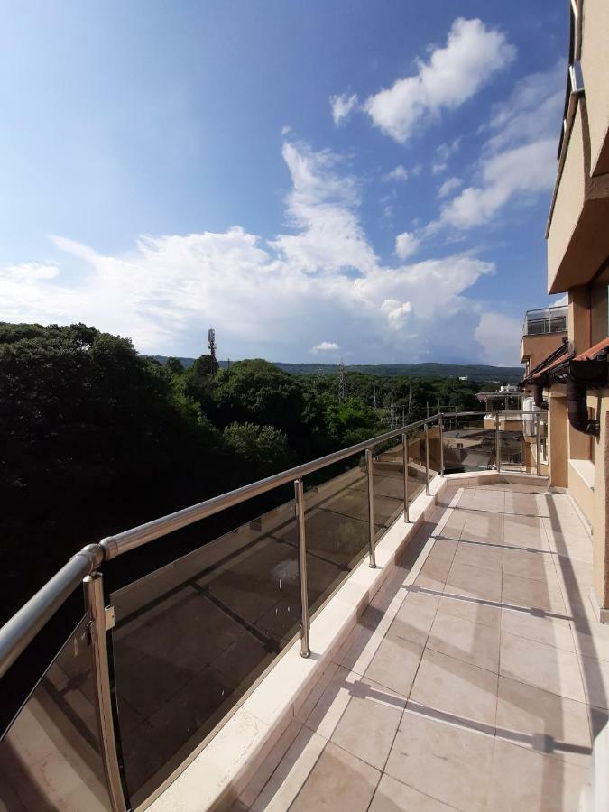 Vesta Riviera - Free Parking Aparthotel Nisipurile de Aur Exterior foto